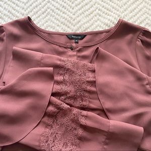 RW&CO. | Blouse w/ Elegant Lace Arm Detail *New*
